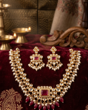 Kundan Guttapusalu Necklace Set